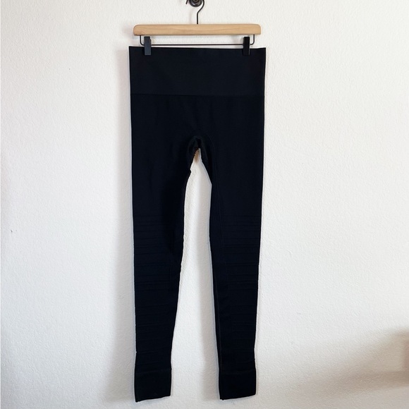 Blanqi Black Leggings Size Medium - Picture 1 of 6